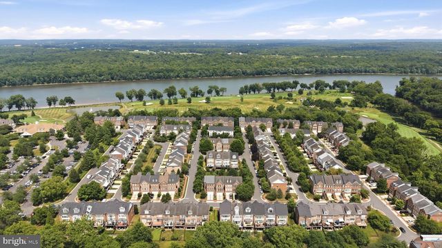 18526 BEAR CREEK TER, Leesburg, VA 20176