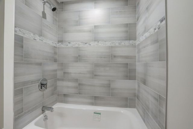 843 East Fifth Street 1, Boston, MA 02127