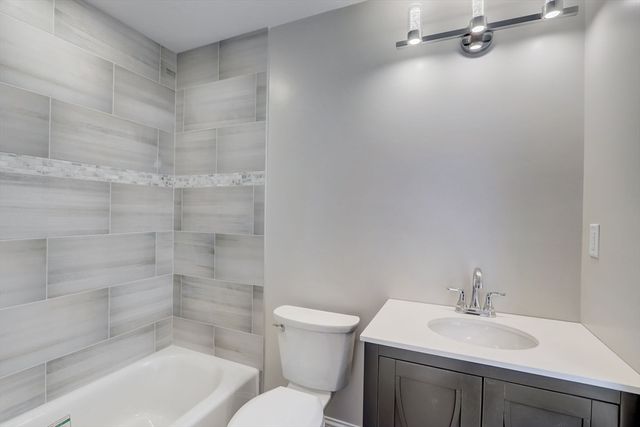 843 East Fifth Street 1, Boston, MA 02127