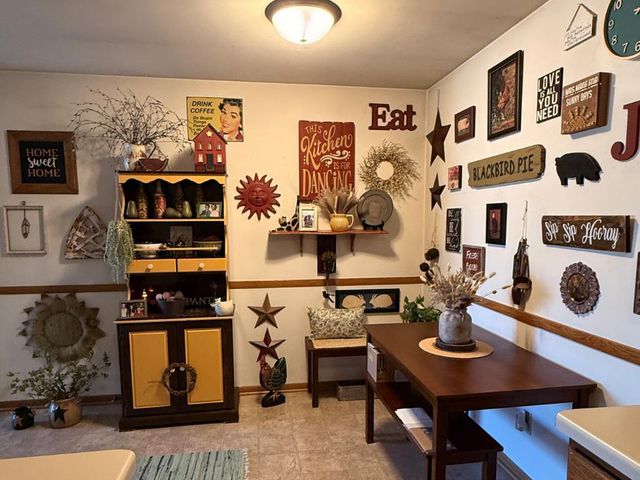 1320 Lincoln Avenue, Prairie Du Sac, WI 53578