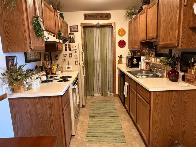 1320 Lincoln Avenue, Prairie Du Sac, WI 53578