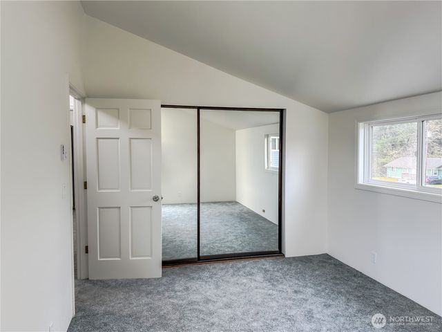 586 Mount Olympus Avenue SE, Ocean Shores, WA 98569