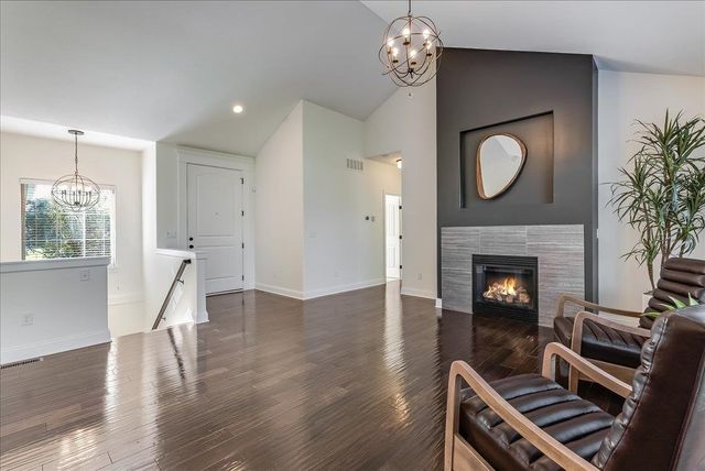 3207 N Chambers St, Wichita, KS 67205