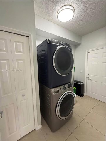 3105 NE 184th Street 7102, Aventura, FL 33160