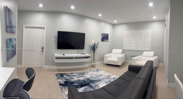 3105 NE 184th Street 7102, Aventura, FL 33160