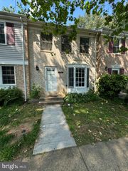 6304 DRACO ST, Burke, VA 22015