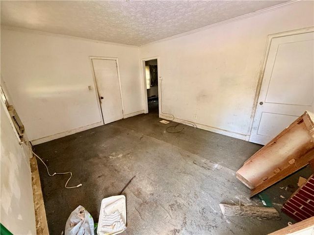 2661 Baker Ridge Drive NW, Atlanta, GA 30318
