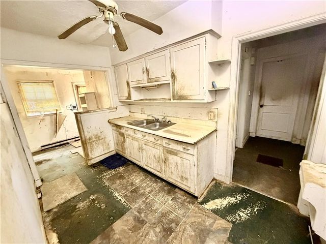 2661 Baker Ridge Drive NW, Atlanta, GA 30318