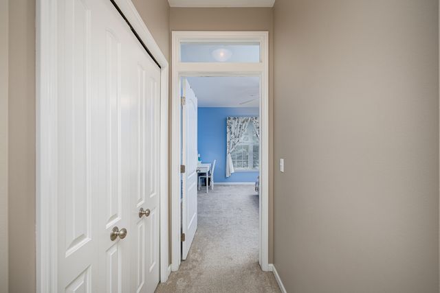 2906 N Knightsbridge Circle, Ann Arbor, MI 48105