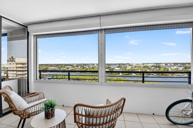 3589 S Ocean Boulevard 909, South Palm Beach, FL 33480