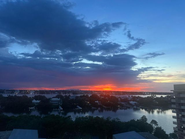 3589 S Ocean Boulevard 909, South Palm Beach, FL 33480