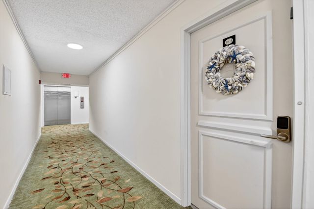 3589 S Ocean Boulevard 909, South Palm Beach, FL 33480