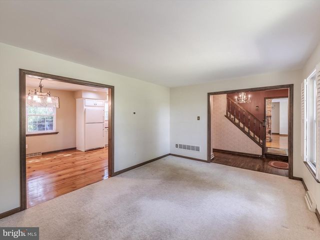 240 S BONSALL RD, Coatesville, PA 19320