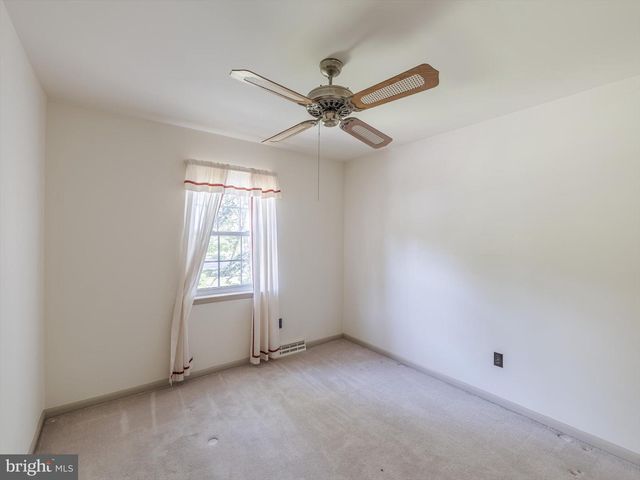 240 S BONSALL RD, Coatesville, PA 19320