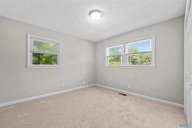 3205 Sweetbriar Road NW, Huntsville, AL 35810