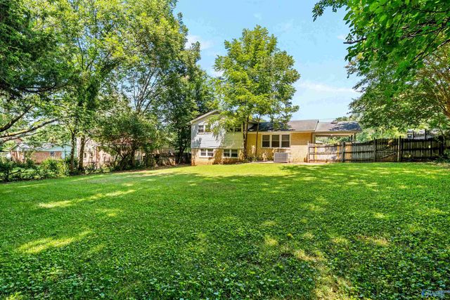3205 Sweetbriar Road NW, Huntsville, AL 35810
