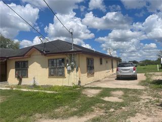 1851 E 3 Mile Line E Road, Penitas, TX 78576