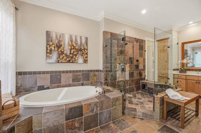 6436 Valley Creek, Pilot Point, TX 76258