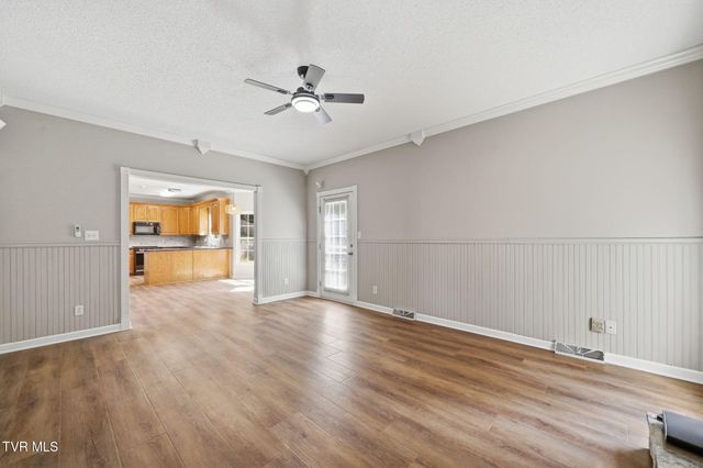 3914 Leaf Point, Kingsport, TN 37663