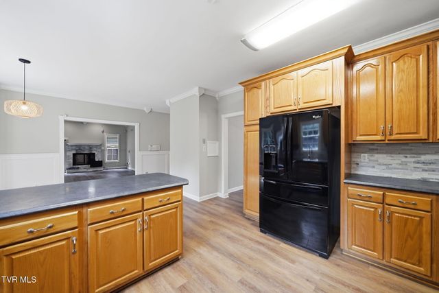 3914 Leaf Point, Kingsport, TN 37663