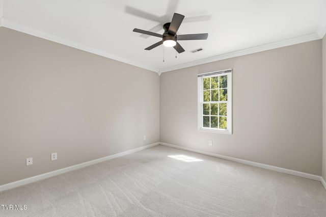 3914 Leaf Point, Kingsport, TN 37663