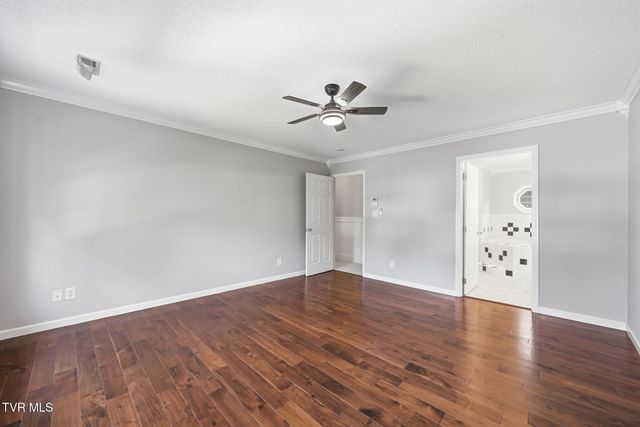 3914 Leaf Point, Kingsport, TN 37663