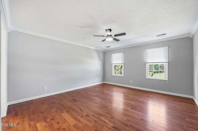 3914 Leaf Point, Kingsport, TN 37663