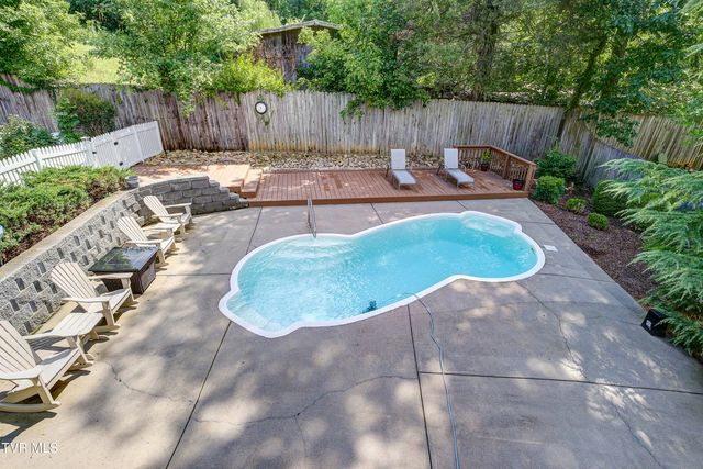 3914 Leaf Point, Kingsport, TN 37663