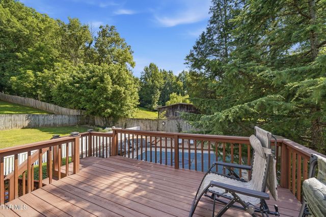 3914 Leaf Point, Kingsport, TN 37663