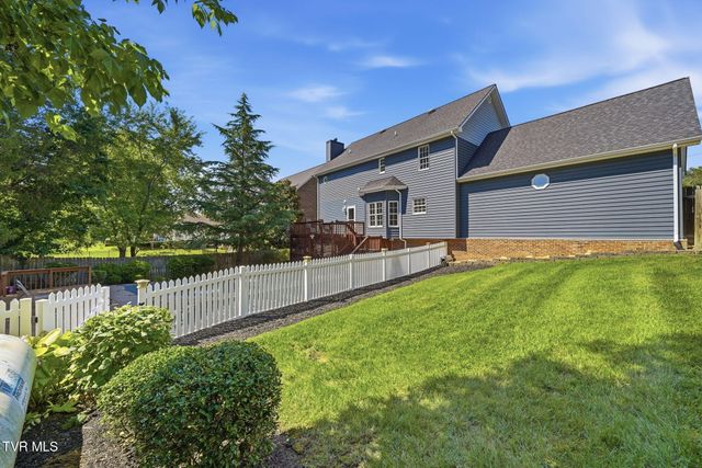 3914 Leaf Point, Kingsport, TN 37663