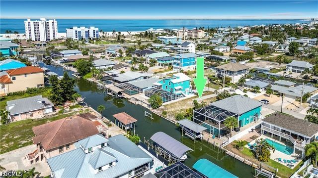 200 Curlew ST, Fort Myers Beach, FL 33931