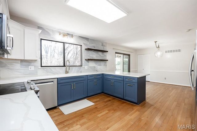 914 Reiss Road, O'fallon, IL 62269