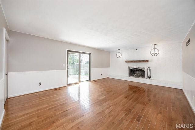 914 Reiss Road, O'fallon, IL 62269