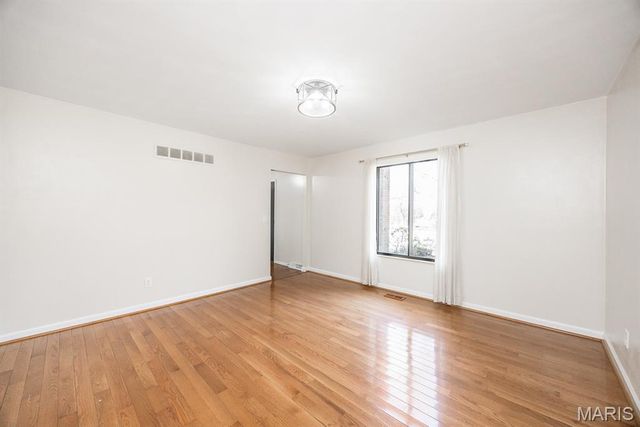 914 Reiss Road, O'fallon, IL 62269