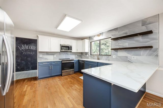 914 Reiss Road, O'fallon, IL 62269