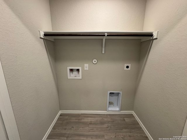 5523 Basil Chase, Converse, TX 78152