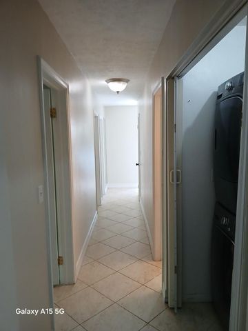 17131 SW 85th Avenue, Palmetto Bay, FL 33157