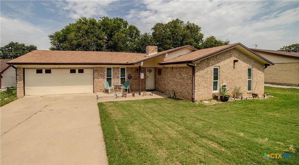 621 Manning Drive, Copperas Cove, TX 76522