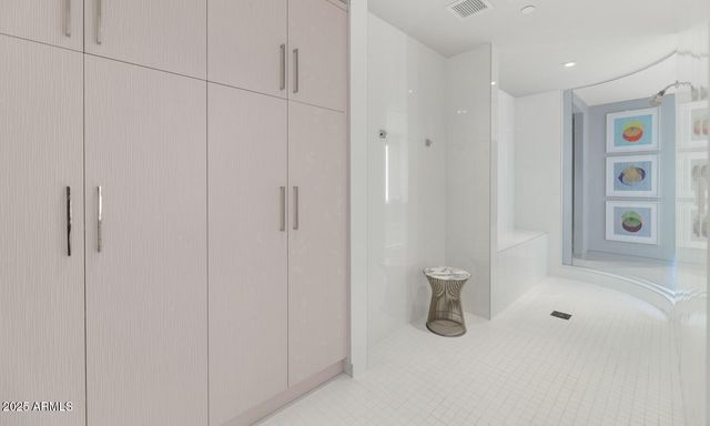 3801 N GOLDWATER Boulevard 400, Scottsdale, AZ 85251