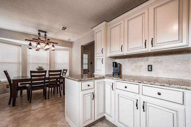 3401 Wood Fox Drive, Alvin, TX 77511