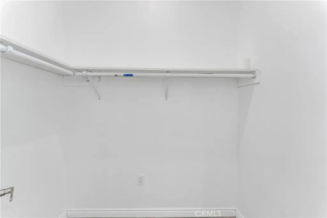656 E I, Ontario, CA 91764