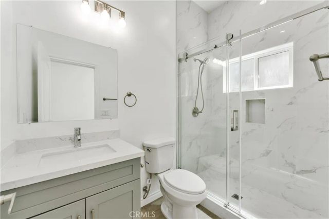 656 E I, Ontario, CA 91764