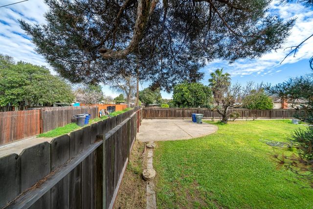 401 Bruce Ave, Modesto, CA 95350