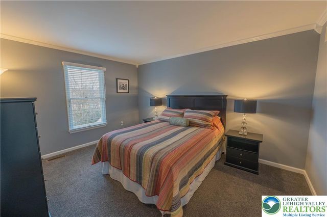 7264 Snowberry Court, Lower Macungie Twp, PA 18062