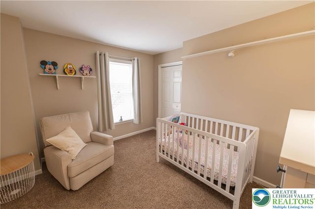 7264 Snowberry Court, Lower Macungie Twp, PA 18062