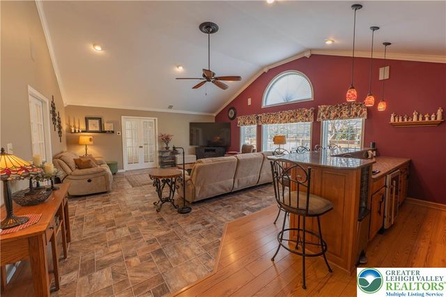 7264 Snowberry Court, Lower Macungie Twp, PA 18062