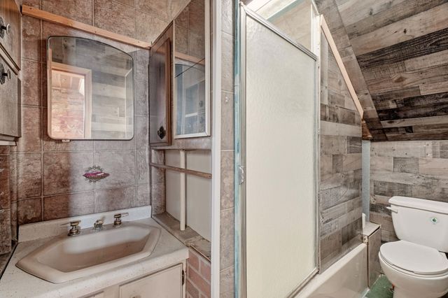 1528 E Boone Ave, Spokane, WA 99202