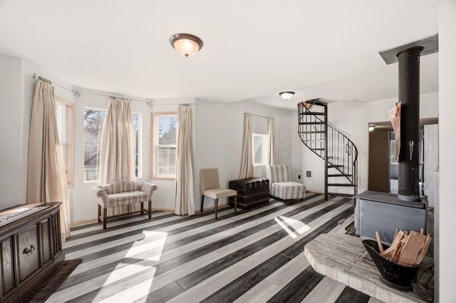 1528 E Boone Ave, Spokane, WA 99202