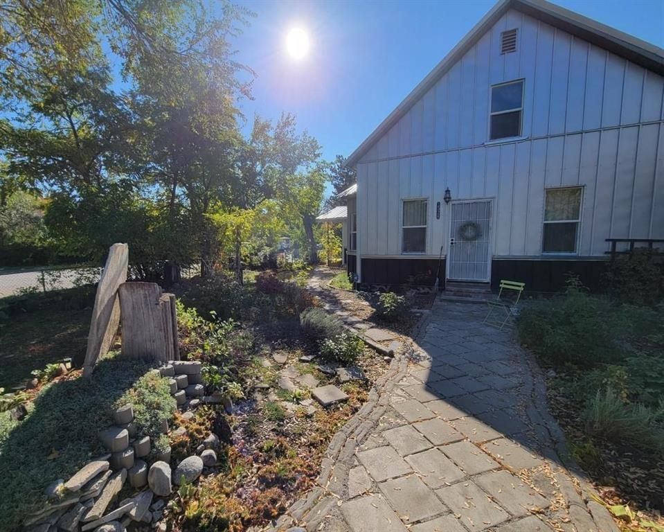 1528 E Boone Ave, Spokane, WA 99202