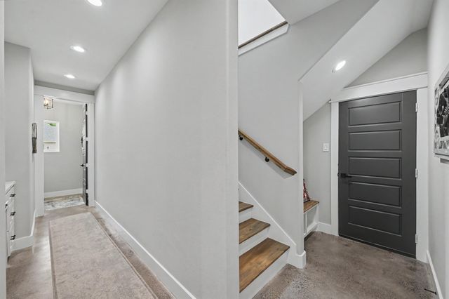 7093 Texas Trace, Montgomery, TX 77316
